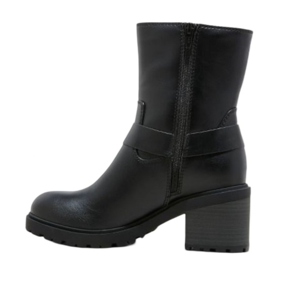 Women’s Greyson Combat boots by Universal Thread. - Picture 2 of 10